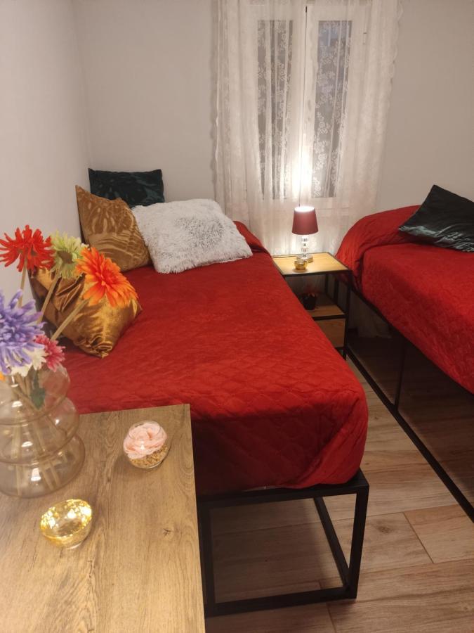Mi Casa Es Tu Casa Appartement Sevilla Buitenkant foto